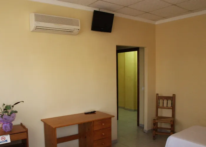 Jendri Hotel Almazora